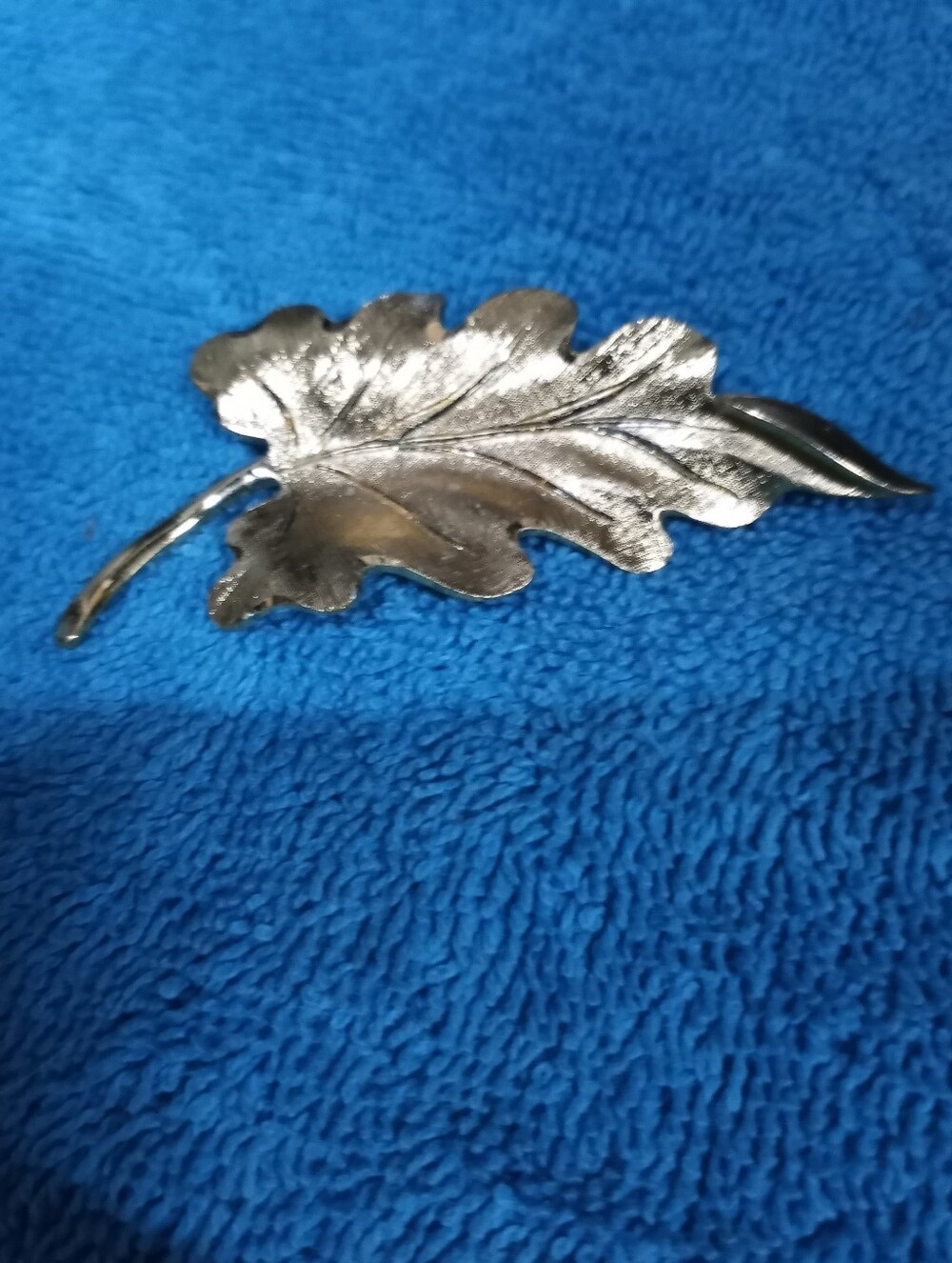 Gold Leaf Brooch - Metallic Leaf Pin
